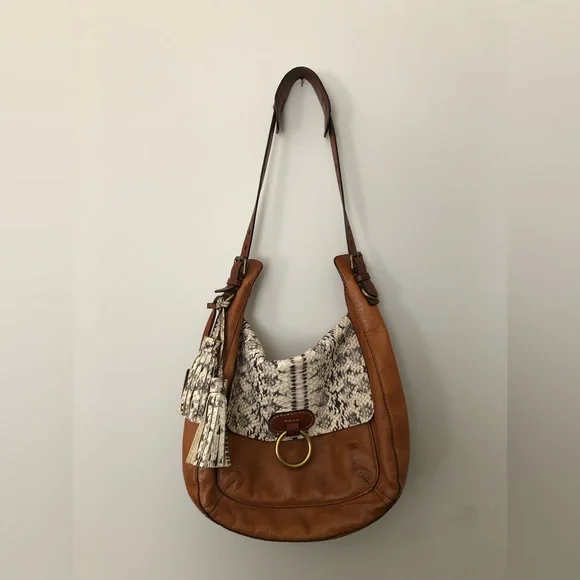 Frye ring hobo best sale